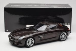 Mercedes AMG SLS C197 Brown Metallic Minichamps 1:18 100039028 Metall — bild 8 av 8