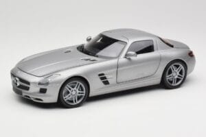 Mercedes AMG SLS C197 Grey Metallic Minichamps 1:18 100039025 Metall