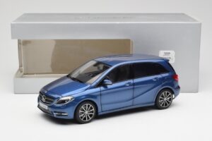 Mercedes B-Class W246 Lotus Blå Metallic Norev 1:18 B66961410 Metall — bild 8 av 8