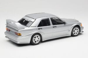 Mercedes 190E W201 2.5-16 EVO 2 Astral Silver Metallic Minichamps 1:18 155036101 Metall — bild 2 av 6