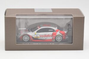 Mercedes C-Class C203 #1 Vodafone AMG B. Schneider DTM 2004 Minichamps 1:43 B66962207 Metall — bild 4 av 4