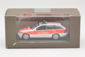 Mercedes C-Class S203 Notarzt Minichamps 1:43 430030190 Metall — bild 4 av 4