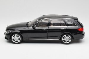 Mercedes C-Class S205 T-Modell Svart Norev 1:18 B66960259 Metall — bild 4 av 8