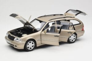 Mercedes C-Class T-Model W202 Smoke Silver Norev 1:18 183388 Metall — bild 2 av 8