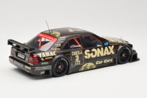 Mercedes C-Class W202 #3 J. van Ommen AMG Mercedes Team DTM 1995 UT Models 1:18 180953303 Metall — bild 3 av 8