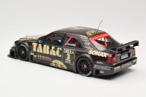Mercedes C-Class W202 #3 J. van Ommen AMG Mercedes Team DTM 1995 UT Models 1:18 180953303 Metall — bild 7 av 8