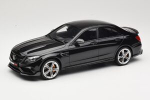 Mercedes C-Class W205 Brabus 650 Svart GT Spirit 1:18 GT132 Resin