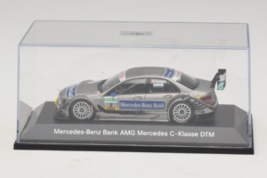 Mercedes C204 #3 B. Spengler HWA AG DTM 2010 Minichamps 1:43 B66960136 Metall — bild 4 av 5