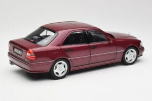 Mercedes AMG C36 W202 Almandine Röd Norev 1:18 B66040706 Metall — bild 3 av 8