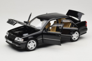 Mercedes C36 AMG W202 Obsidian Black Metallic Norev 1:18 183381 Metall — bild 2 av 8
