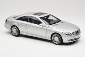 Mercedes CL-Class C216 Silver AUTOart 1:18 76164 Metall — bild 6 av 8