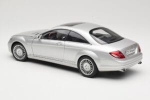 Mercedes CL-Class C216 Silver AUTOart 1:18 76164 Metall — bild 7 av 8