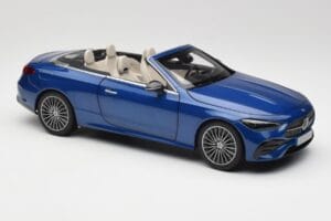 Mercedes CLE Cabriolet A236 Blå Norev 1:18 B66960653 Metall — bild 7 av 9