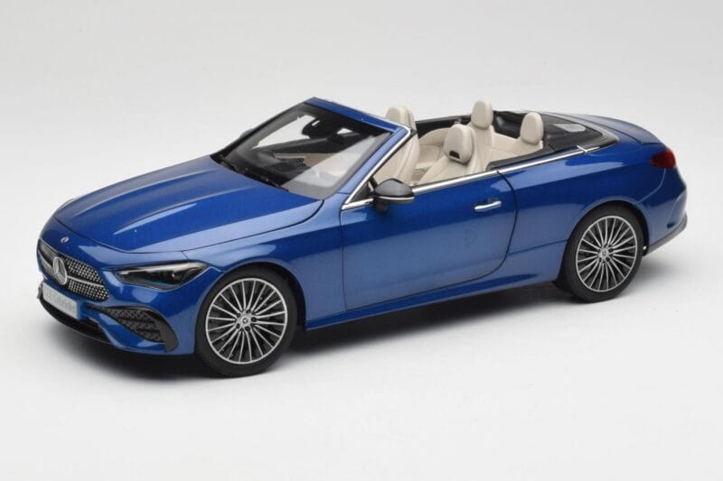 Mercedes CLE Cabriolet A236 Blå Norev 1:18 B66960653 Metall