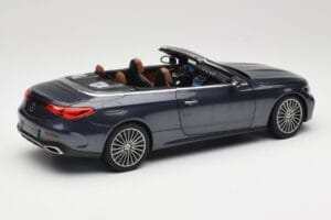 Mercedes CLE Cabriolet A236 Mörkgrå Norev 1:18 B66960654 Metall — bild 4 av 9
