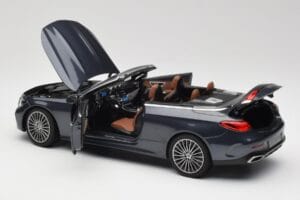 Mercedes CLE Cabriolet A236 Mörkgrå Norev 1:18 B66960654 Metall — bild 6 av 9