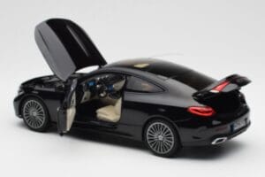 Mercedes CLE C236 Coupe Obsidian Svart Metallic Norev 1:18 183937 Metall — bild 5 av 8