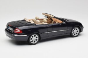 Mercedes CLK 500 W209 Cabriolet Mörkblå Metallic Kyosho 1:18 B66962174 Metall — bild 4 av 9