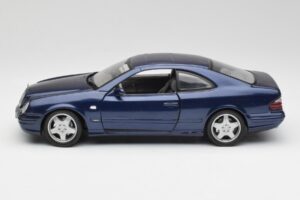 Mercedes CLK 55 AMG C209 Blå Metallic Anson 1:18 30343 Metall — bild 4 av 8