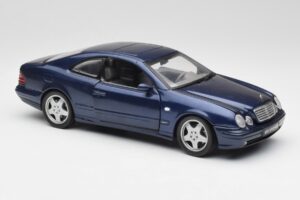 Mercedes CLK 55 AMG C209 Blå Metallic Anson 1:18 30343 Metall — bild 6 av 8