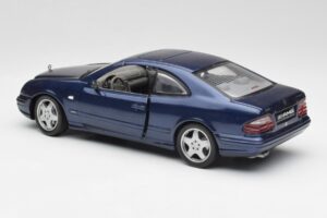 Mercedes CLK 55 AMG C209 Blå Metallic Anson 1:18 30343 Metall — bild 7 av 8