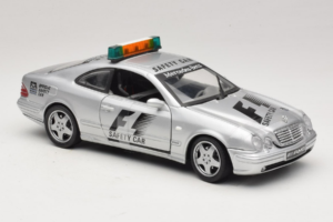 Mercedes AMG CLK 55 F1 Safety Car Maisto 1:18 B66005234 Metall — bild 4 av 6