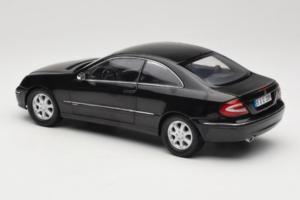 Mercedes CLK C209 Black Metallic Kyosho 1:18 B66962149 Metall — bild 7 av 8