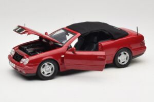 Mercedes CLK A208 Cabriolet Röd Anson 1:18 30338 Metall — bild 2 av 8
