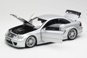 Mercedes AMG CLK DTM Silver Kyosho 1:18 B66962271 Metall — bild 2 av 8