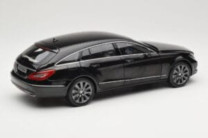 Mercedes CLS Shooting Brake X218 Obsidian Black Norev 1:18 B66960115 Metall — bild 3 av 8