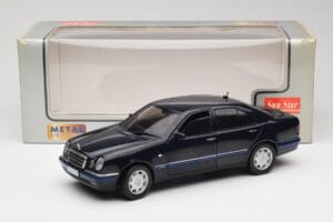 Mercedes E-Class W210 E320 Svart Sun Star 1:18 1151 Metall — bild 8 av 8