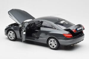 Mercedes E500 C207 Coupe Tenoric Grå Norev 1:18 183540 Metall — bild 5 av 8
