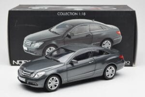 Mercedes E500 C207 Coupe Tenoric Grå Norev 1:18 183540 Metall — bild 8 av 8