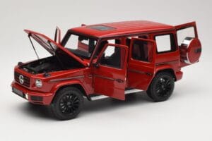Mercedes G 500 W463 Röd Minichamps 1:18 110037101 Metall — bild 2 av 8