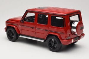 Mercedes G 500 W463 Röd Minichamps 1:18 110037101 Metall — bild 7 av 8