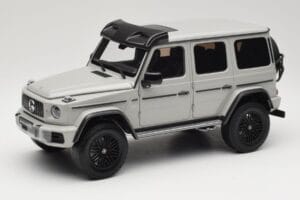 Mercedes G 63 AMG 4x4 Squared Arabian Grey Almost Real 1:18 820829 Metall