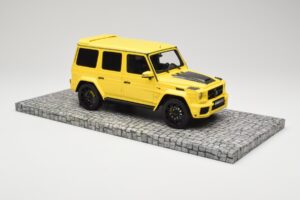 Mercedes Brabus 850 6.0 Widestar G63 W463 Electric Beam Yellow Minichamps 1:18 107032402 Metall — bild 4 av 6
