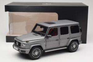 Mercedes G-Class G500 W463A Designo Platinum Magno Minichamps 1:18 B66960811 Metall — bild 8 av 8