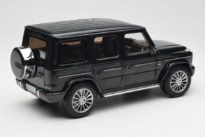 Mercedes G-Class G500 W463A Emerald Green Minichamps 1:18 B66960810 Metall — bild 3 av 8