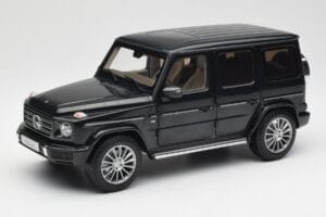 Mercedes G-Class G500 W463A Emerald Green Minichamps 1:18 B66960810 Metall