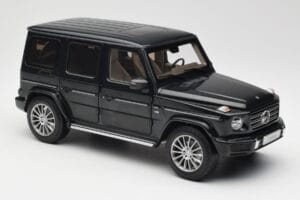 Mercedes G-Class G500 W463A Emerald Green Minichamps 1:18 B66960810 Metall — bild 6 av 8