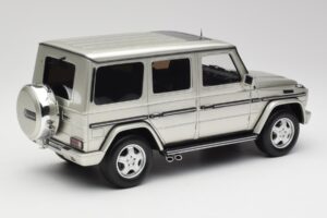 Mercedes G-Class G55 AMG W463 Iridium Silver Otto 1:18 OT1126 Resin — bild 2 av 6