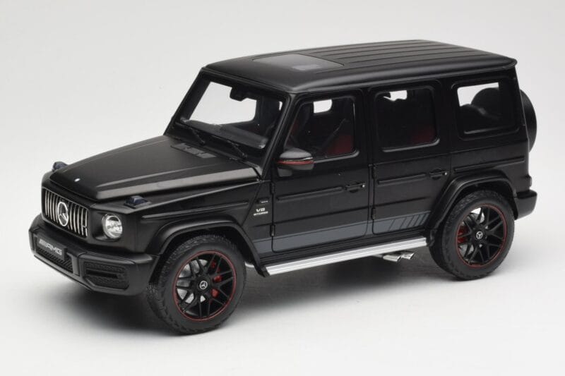 Mercedes G-Class G63 AMG W463A Matt Black Minichamps 1:18 110037064 Metall