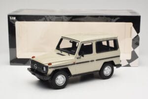 Mercedes G-Class W460 SWB Grey Metallic Minichamps 1:18 155038004 Metall — bild 6 av 6
