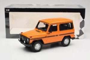 Mercedes G-Class W460 SWB Orange Minichamps 1:18 155038000 Metall — bild 6 av 6