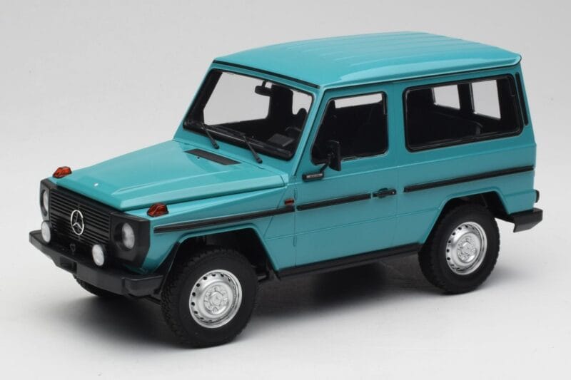 Mercedes G-Class W460 SWB Turkos Minichamps 1:18 155038001 Metall