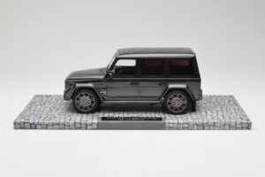 Mercedes G-Class W463 Brabus V12 800 Widestar Grå Minichamps 1:18 107032300 Metall — bild 3 av 6