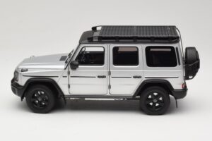 Mercedes G-Class W463 Iridium Silver Norev 1:18 183030 Metall — bild 4 av 8