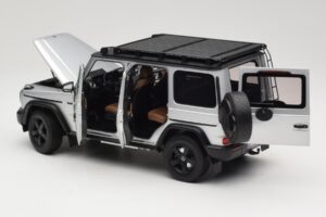 Mercedes G-Class W463 Iridium Silver Norev 1:18 183030 Metall — bild 5 av 8