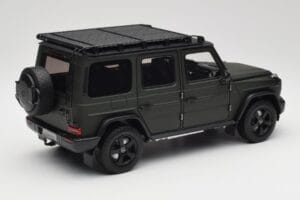 Mercedes G-Class W465 Olivgrön Norev 1:18 B66960662 Metall — bild 3 av 8